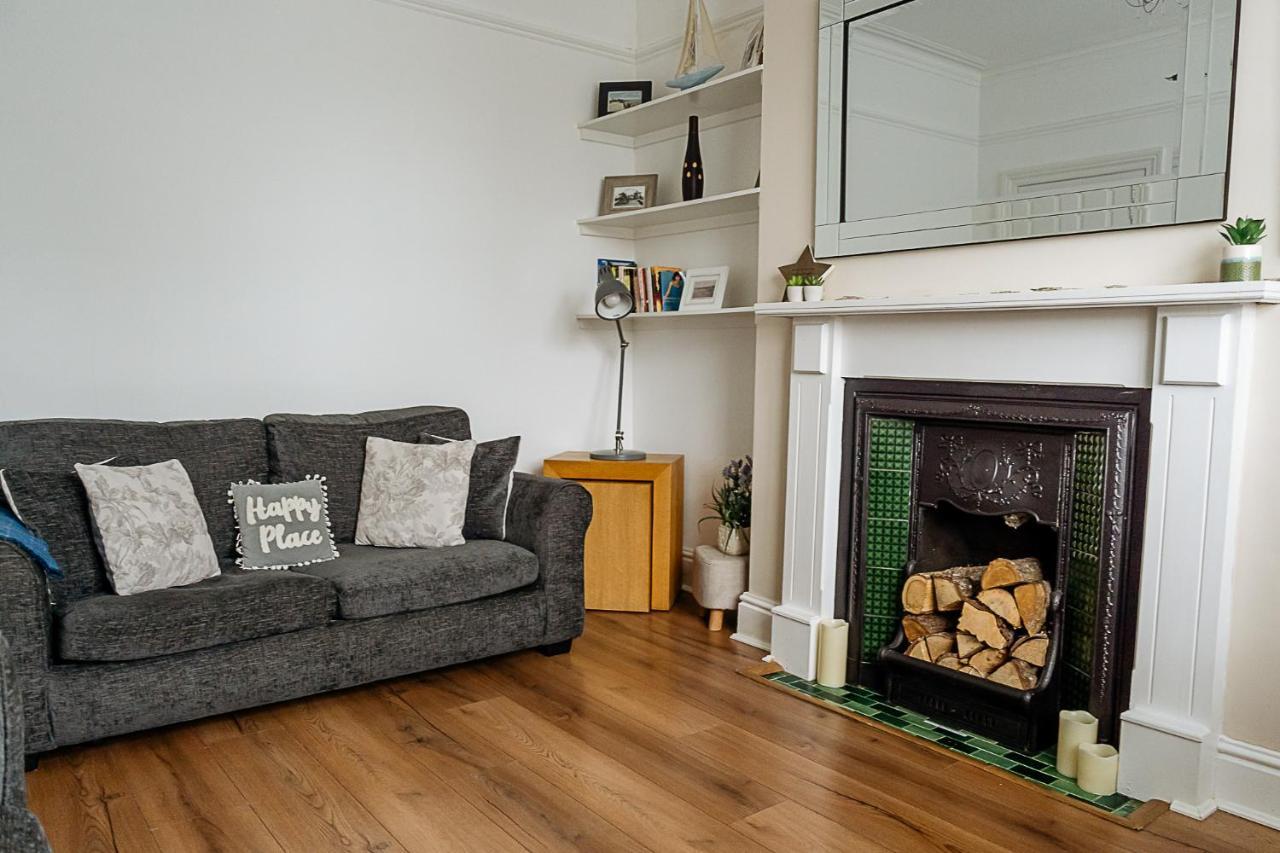 Sunny Seaside Beach House Lytham Centre Sleeps 8 Lytham St Annes Exterior foto